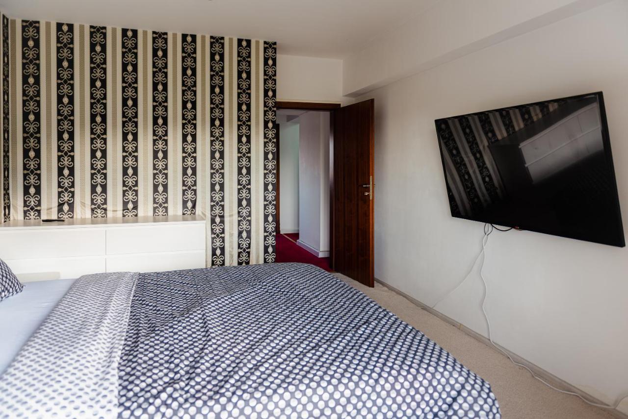 Parliament Marriott Unirii Square 5 Bedrooms Luxury Apartment Old Town Бухарест Екстер'єр фото